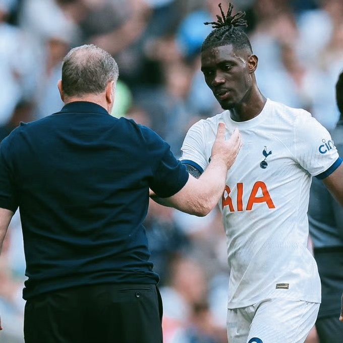 曼联vs阿斯顿维拉-lpl联盟平台