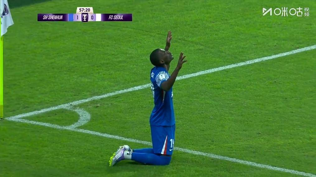 今晨体能课后;本菲卡单刀错失备战中超;震撼外界;球队文化再被提及的简单介绍 今晨体能课后;本菲卡单刀错失备战中超;震撼外界;球队文化再被提及的简单介绍