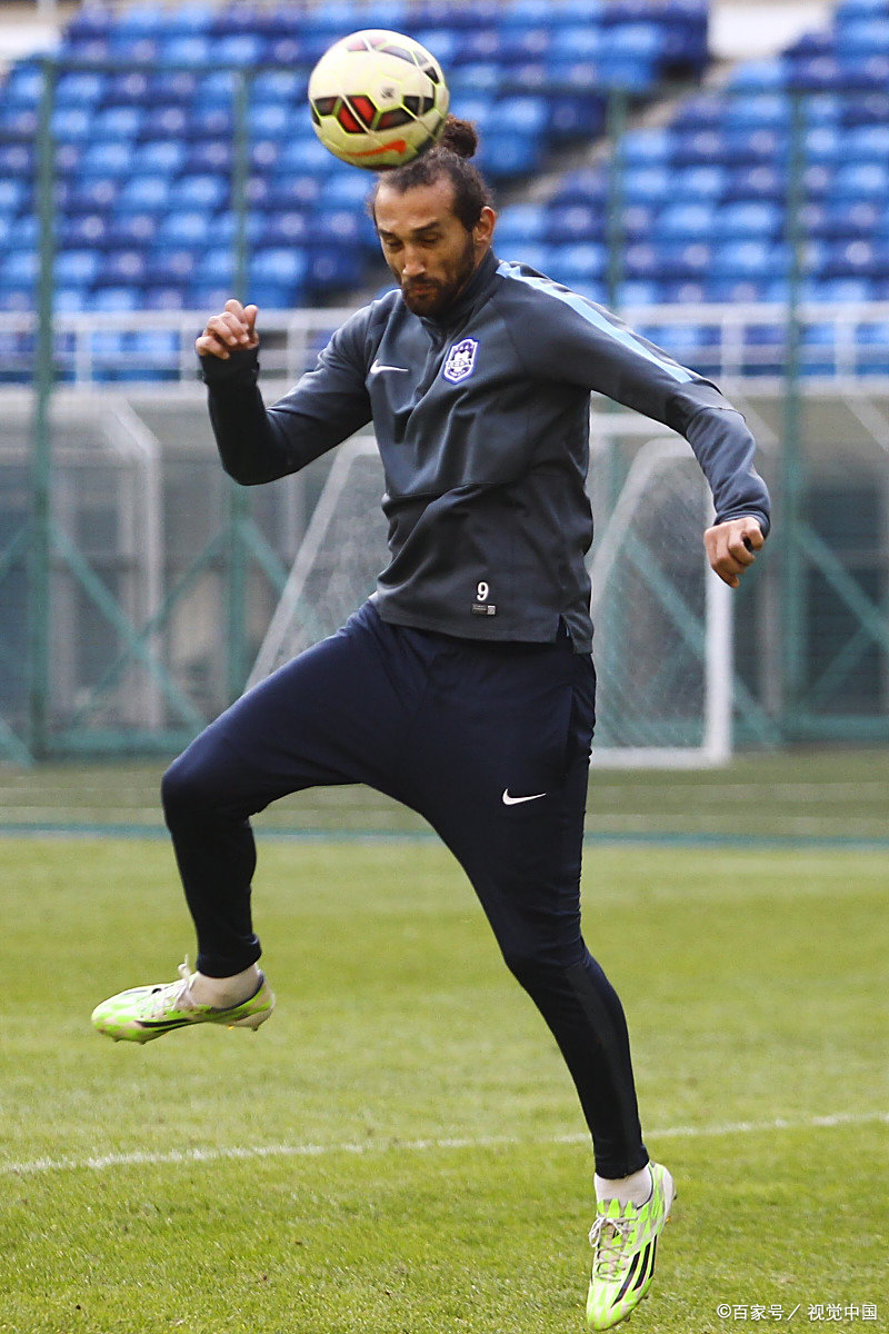 关键时刻阿贾克斯备战法国杯，完成体检细节曝光，态度坚定，细节决定成败 