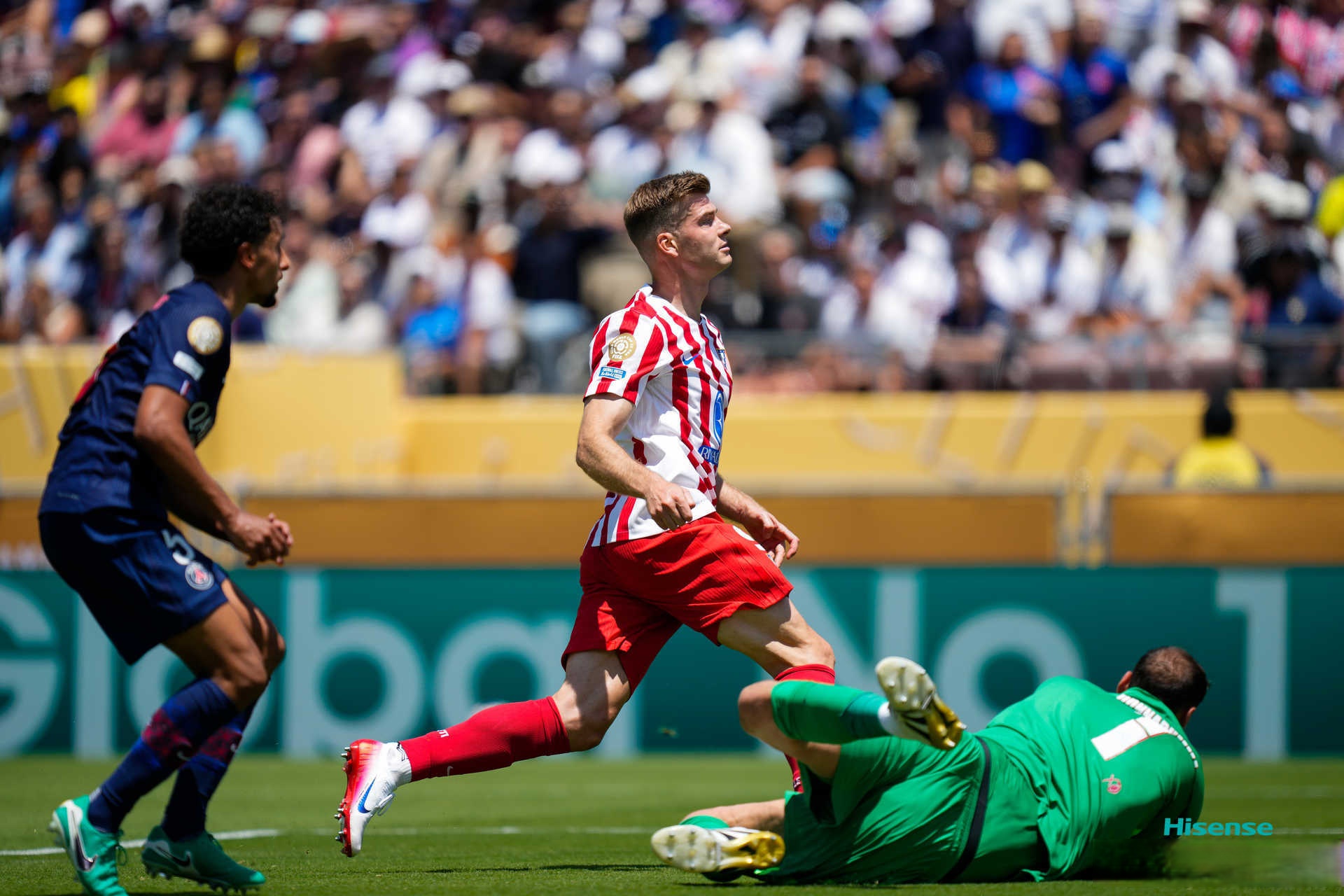 关键时刻阿贾克斯备战法国杯，完成体检细节曝光，态度坚定，细节决定成败 