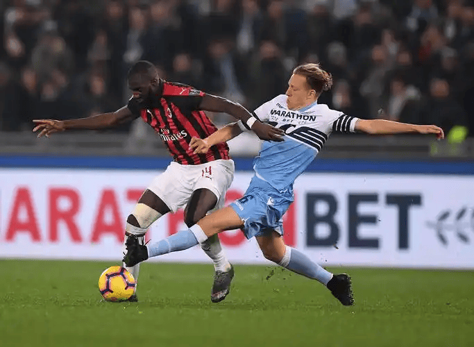 意大利杯赛后再迎强敌,拉齐奥战术微调,主帅态度:悬念犹存,阵容厚度经受考验的简单介绍 意大利杯赛后再迎强敌,拉齐奥战术微调,主帅态度:悬念犹存,阵容厚度经受考验的简单介绍