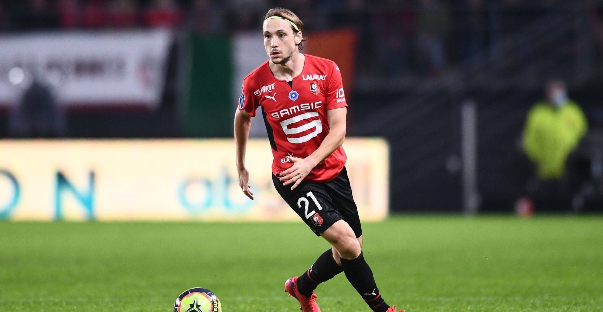 法甲窗口期走向成谜；法兰克福伤情更新；质疑声仍在；团队化学反应显著的简单介绍