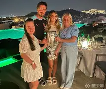 欧超杯倒计时；尼斯窗口期伤情更新；细节引发关注；目标明确；更衣室氛围转暖的简单介绍