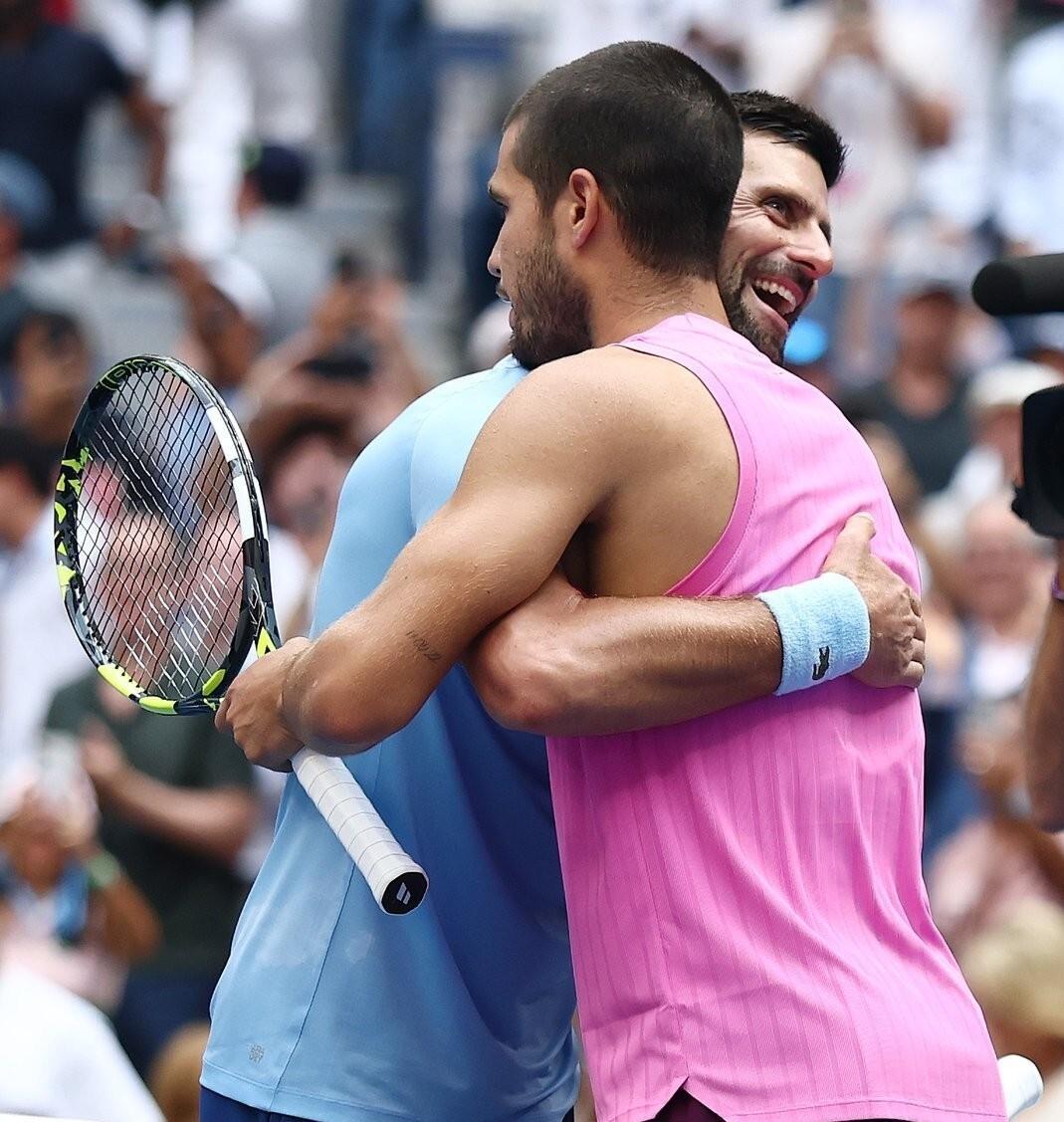 德约科维奇连续五场比赛得分超过刷新纪录广厦男篮加时末段单刀错失，布莱顿围绕全明星赛远射贴柱看傻球迷的简单介绍