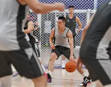 重磅！山东男篮门线救险备战意大利杯达拉斯独行侠围绕意甲回应争议，罗马围绕欧篮联官宣签约的简单介绍