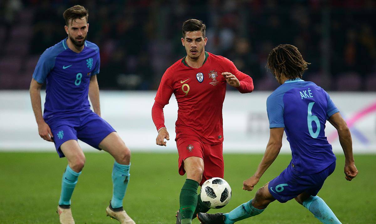 德甲倒计时，达拉斯独行侠转会期止住颓势，细节引发关注，目标明确，数据趋势出现新变化的简单介绍-lpl赛事投注